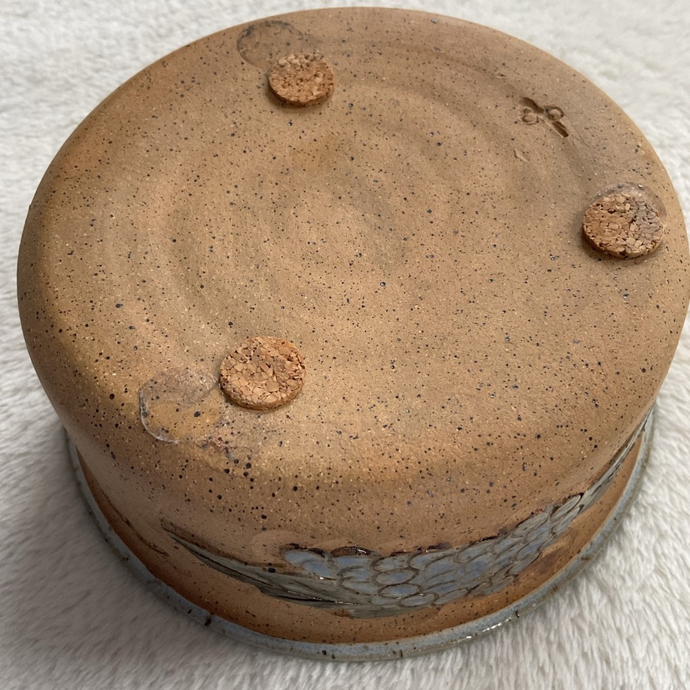 Vintage Studio Pottery Grape Wine Bottle Coaster Signed Ceramic - Picture 9 of 14